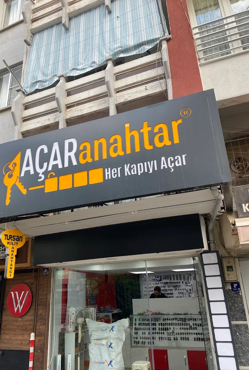 Nazilli Karaçay'daki Açar Anahtar dükkânı ve tabelası